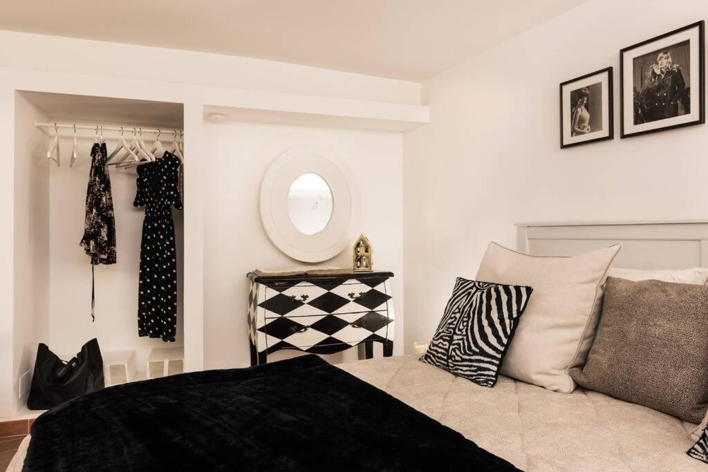 Lovely Colosseum Loft Apartment روما المظهر الخارجي الصورة