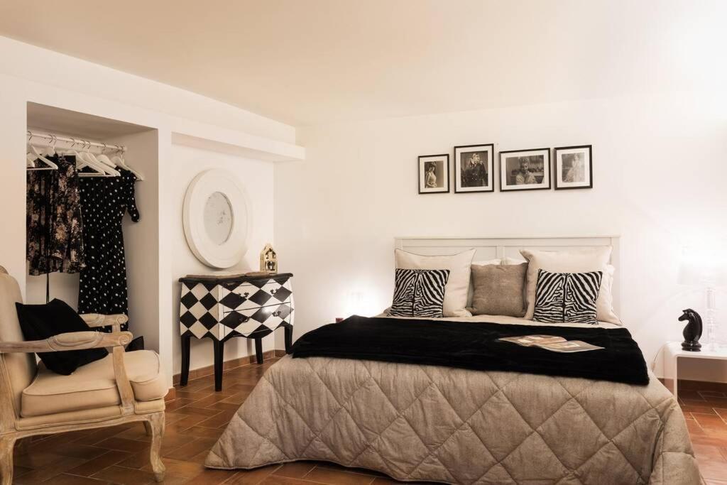 Lovely Colosseum Loft Apartment روما المظهر الخارجي الصورة