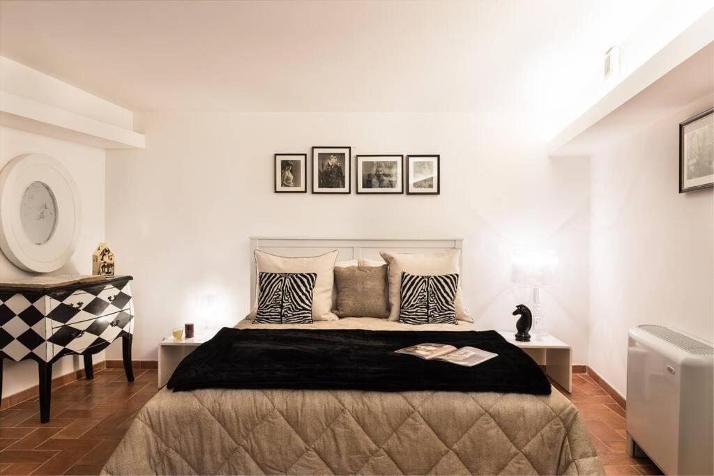 Lovely Colosseum Loft Apartment روما المظهر الخارجي الصورة